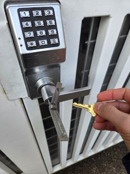 Image for Elite Lockworks with ID of: 6898551