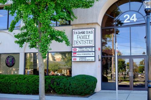 Image for Emerson Dental Collective with ID of: 6899853