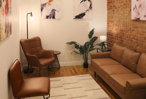 Image for Modern Therapy Group with ID of: 6471310