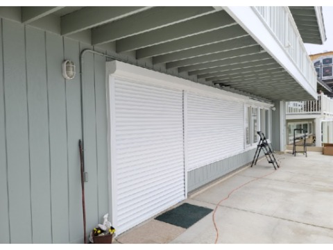 Image for Southern California Rolling Shutter with ID of: 6909765