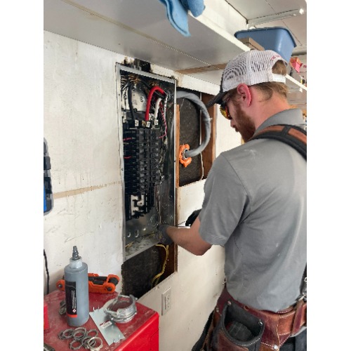 Image for TORQ Electricians with ID of: 6915011
