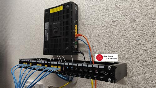 Image for Benchmark IT & Telecom with ID of: 6915632