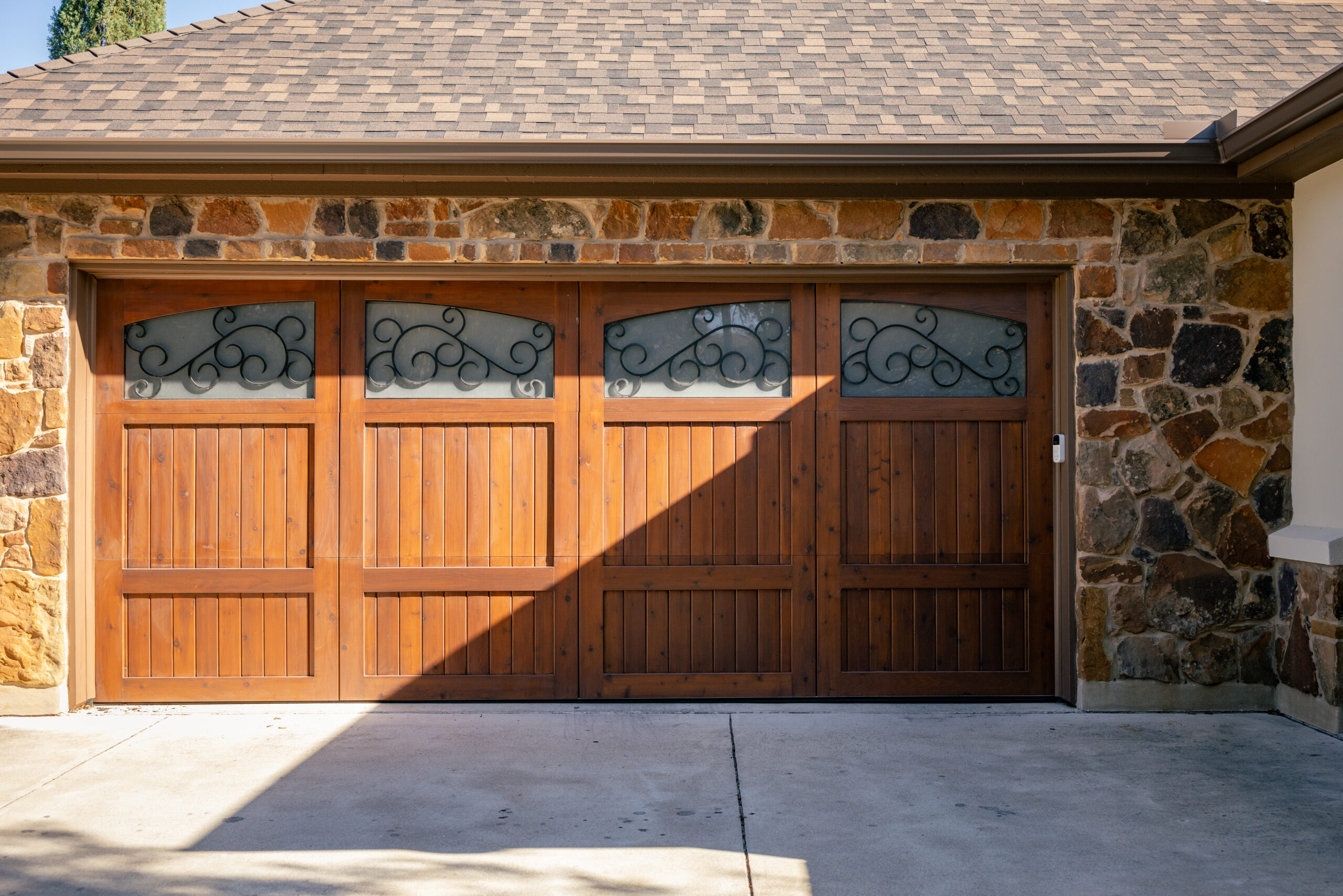 Image for Cedar Park Overhead Doors with ID of: 6916217