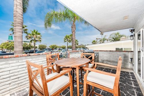 Image for Beachview Rentals with ID of: 6917366