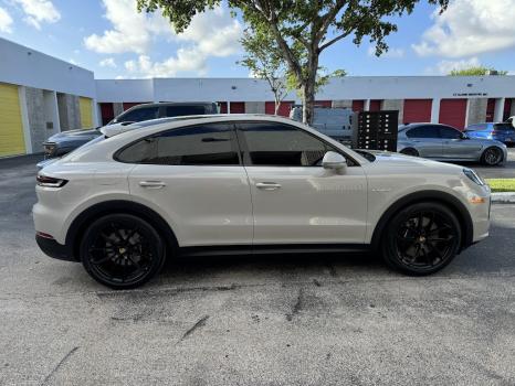 Image for Hugh's Detailing with ID of: 6929102