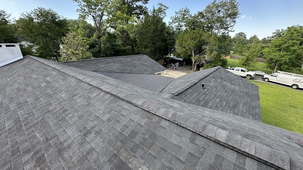 Image for Ultimate Roofing Inc. with ID of: 6931129
