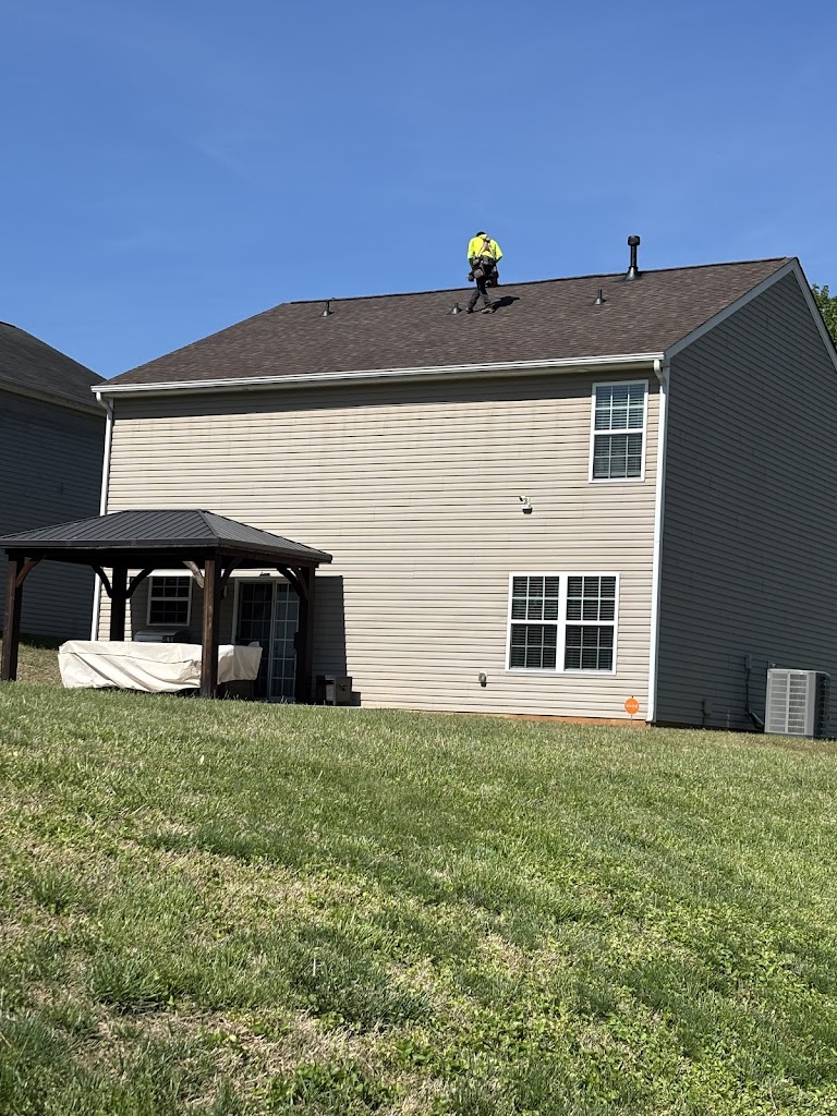 Image for Ultimate Roofing Inc. with ID of: 6931130