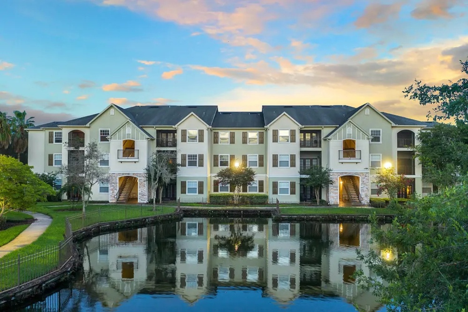 Image for Dawson Apartments with ID of: 6932167