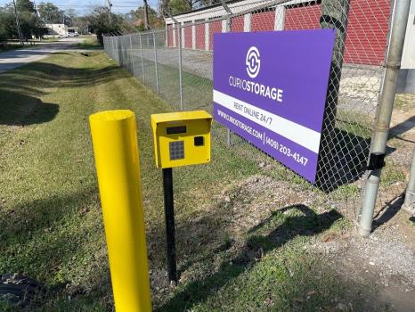 Image for Curio Storage Silsbee with ID of: 6934786