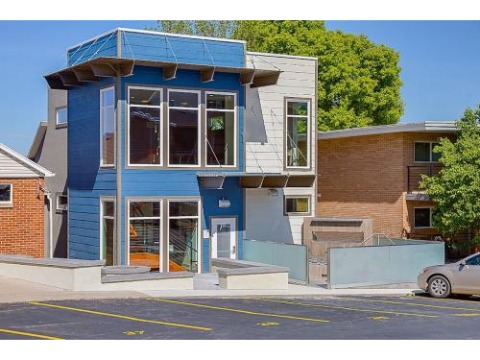 Image for University Landing with ID of: 6935807