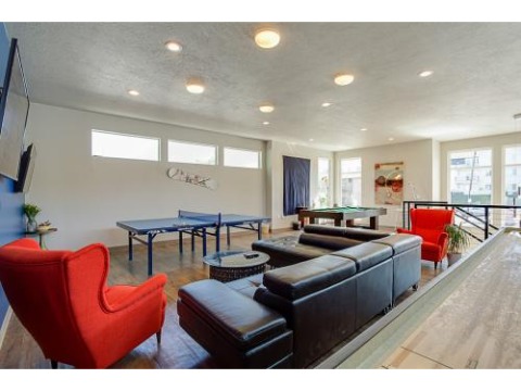 Image for University Landing with ID of: 6935821