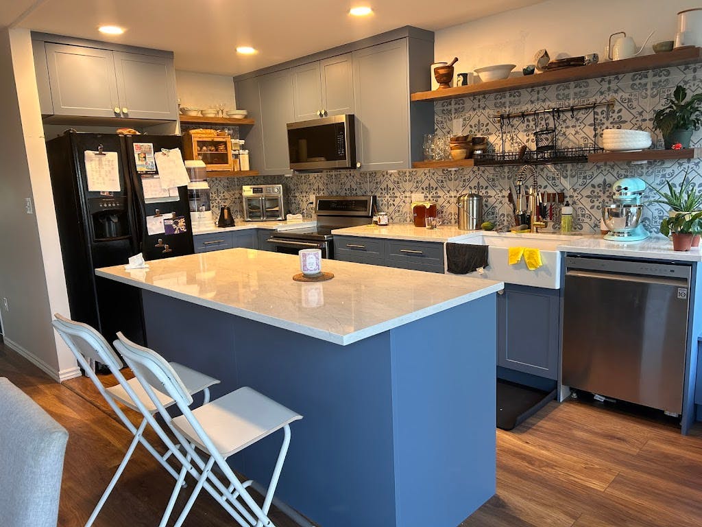 Image for 180 Kitchens Inc with ID of: 6935869