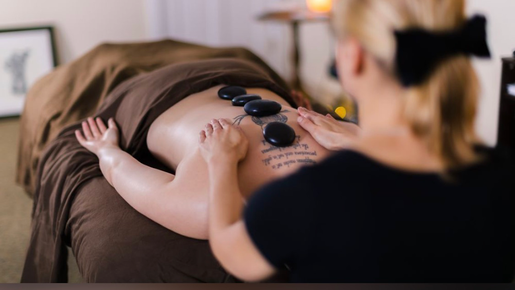 Image for Brilliant Massage & Skin with ID of: 6936904