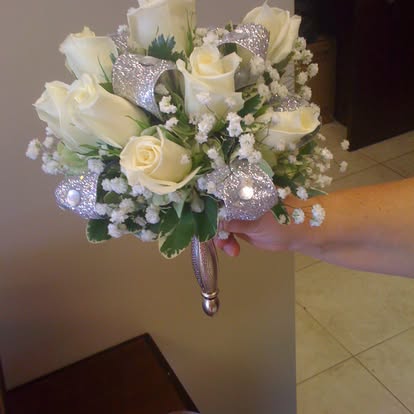 Image for Anna's Florist & Gifts with ID of: 6941137