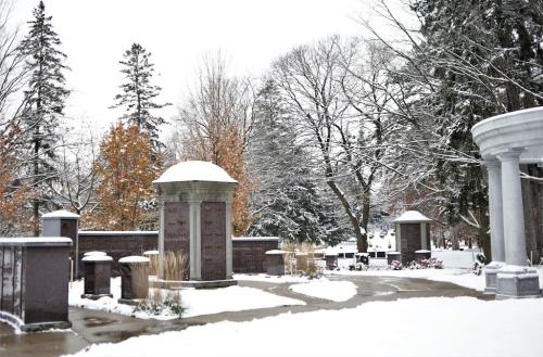 Image for Woodlawn Memorial Park with ID of: 6945502