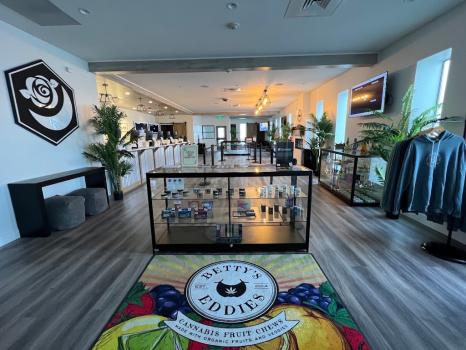 Image for Lowell Cannabis Co. with ID of: 6948023