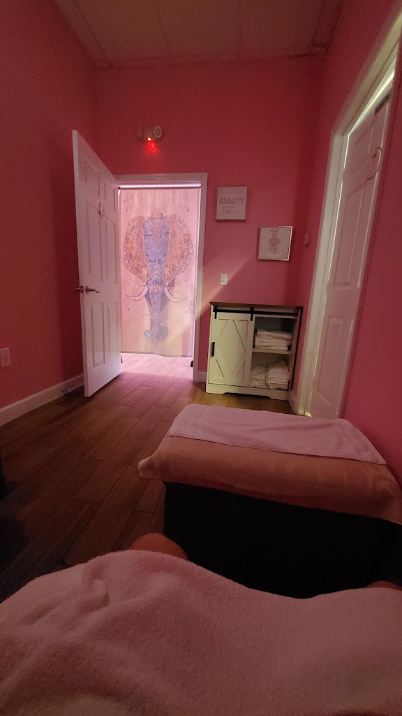 Image for Let's Go Massage & Body Spa with ID of: 6952990