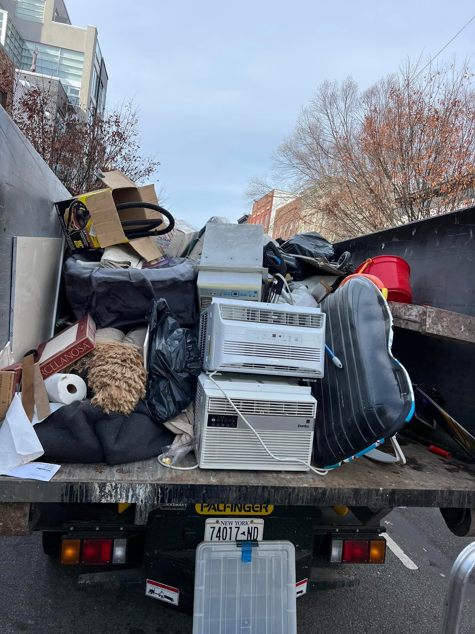 Image for Strictly Junk Removal with ID of: 6959716