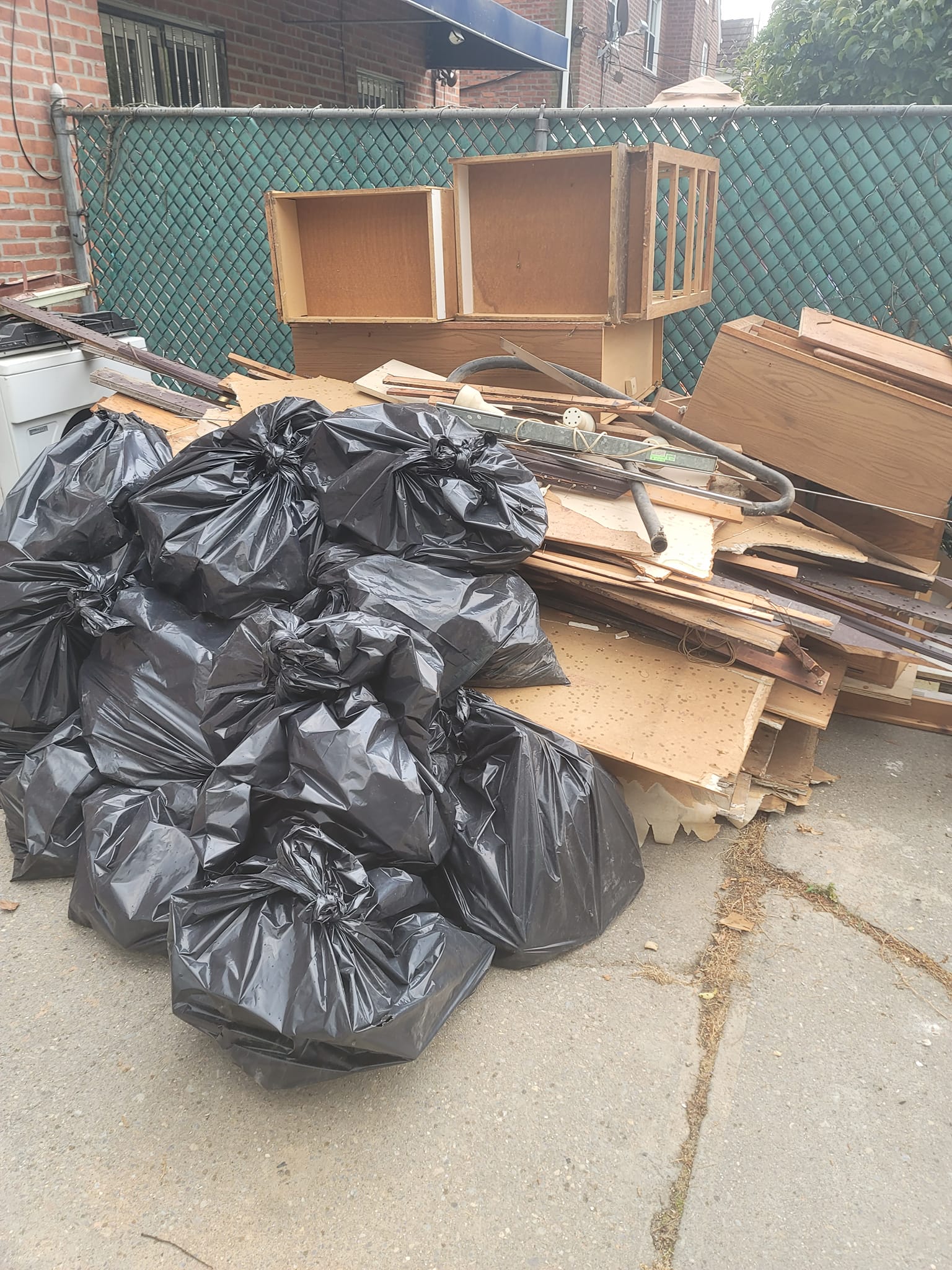 Image for Strictly Junk Removal with ID of: 6959718