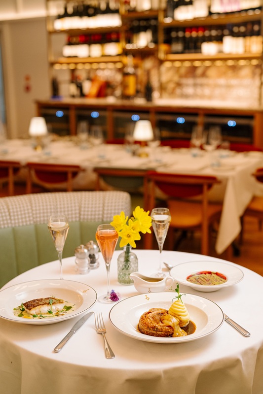 Image for Roast Restaurant with ID of: 6961967