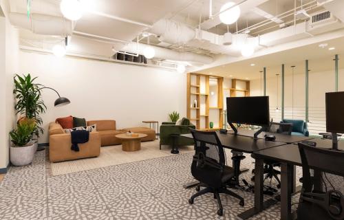 Image for Common Desk - Westchase with ID of: 6965440