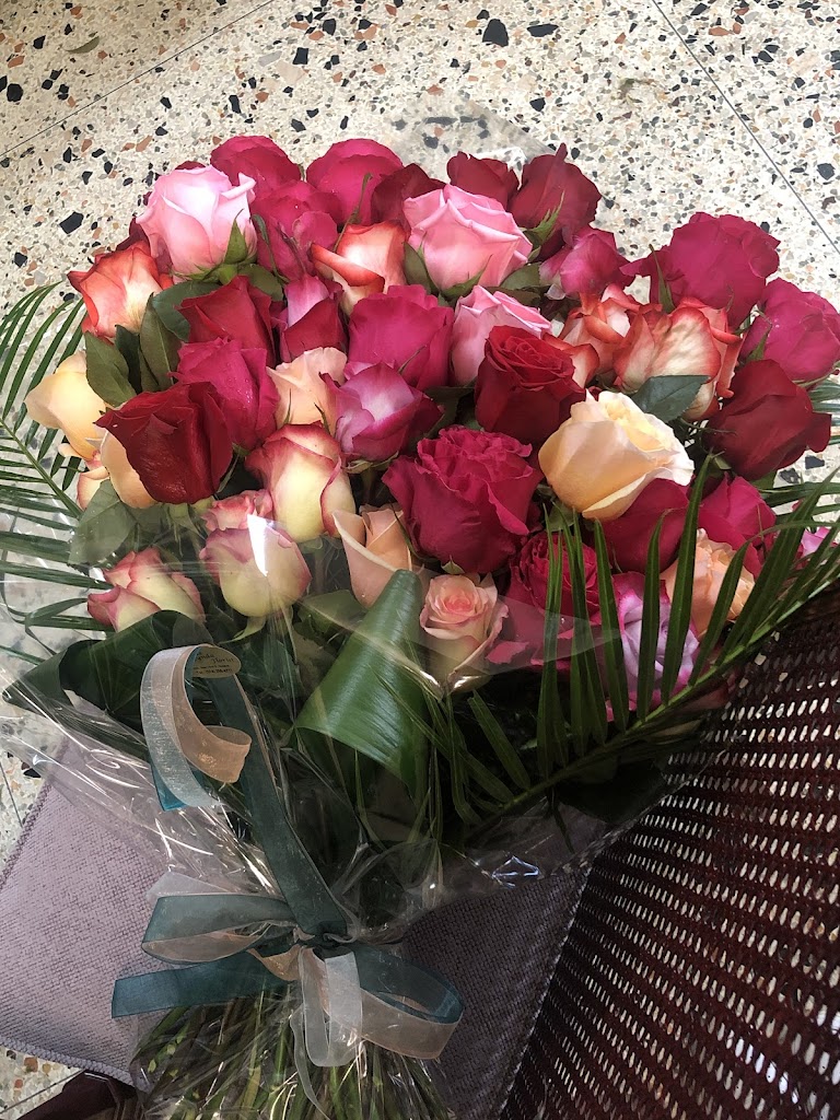 Image for Lynda Fleuriste with ID of: 6970476