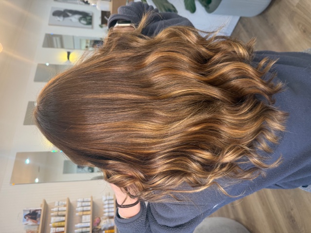 Image for Koi Hair Co with ID of: 6973309