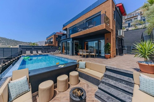 Image for Top Home Outdoors with ID of: 6974907