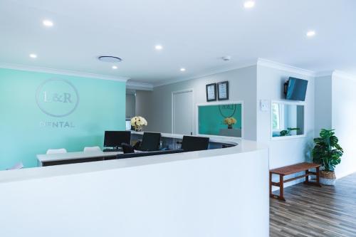 Image for L&R Dental with ID of: 6975977