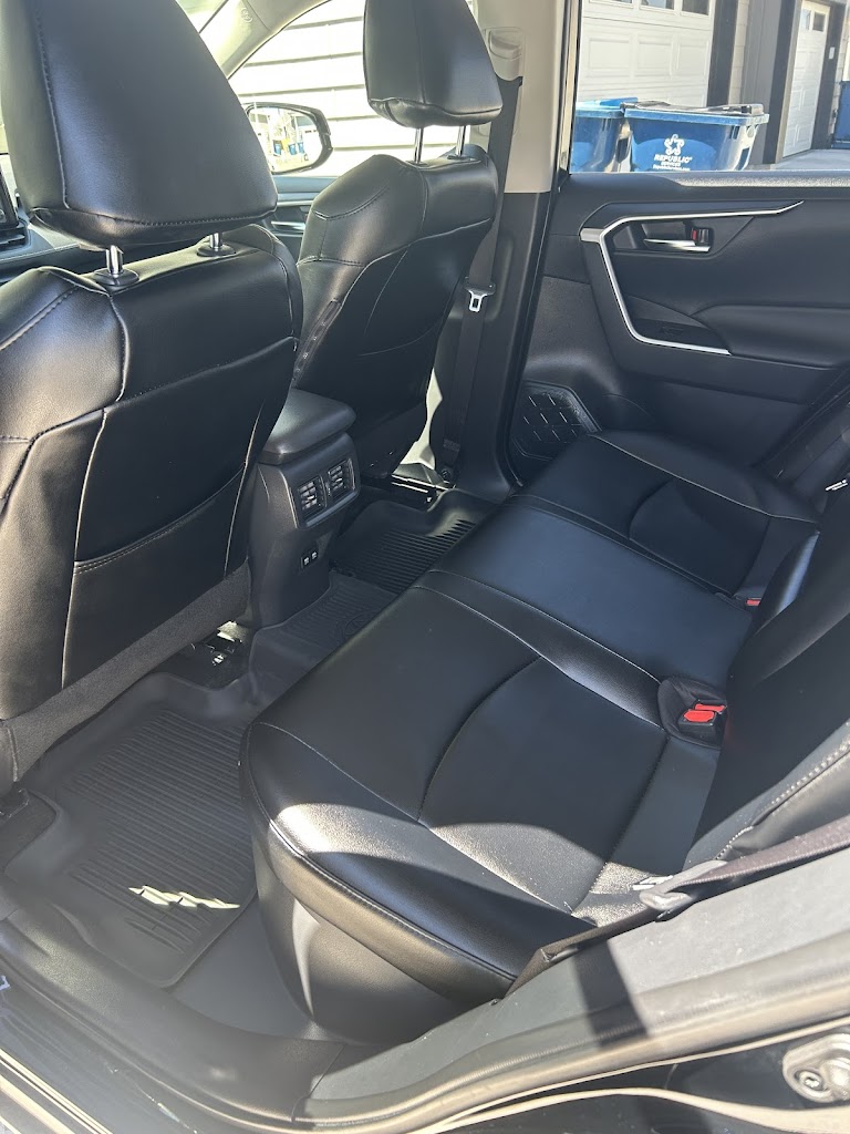 Image for IN & Out Mobile Auto Detail with ID of: 6983119