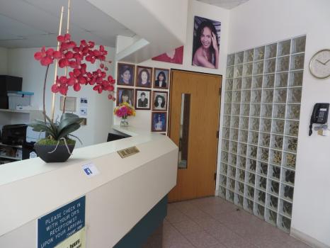 Image for A Downtown Dental Group with ID of: 3933566