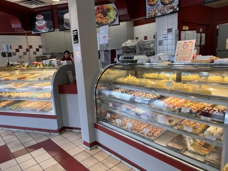 Image for La Bon Bake Shoppes with ID of: 6990480