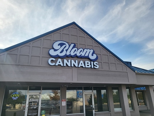 Image for Bloom West Columbus Dispensary with ID of: 6991462