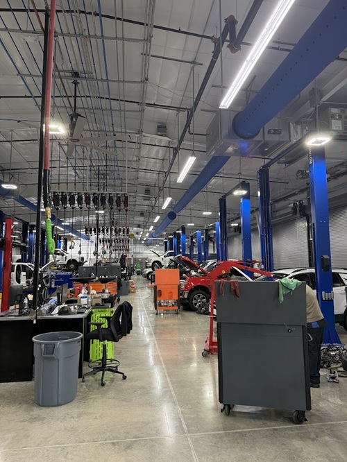 Image for Ocala Ford Pro Elite Commercial Center with ID of: 6994920