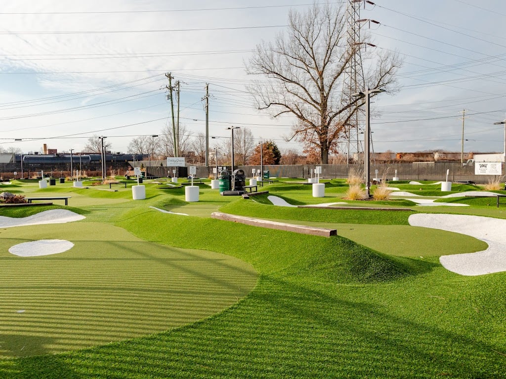 Image for Oakley Greens with ID of: 7008945