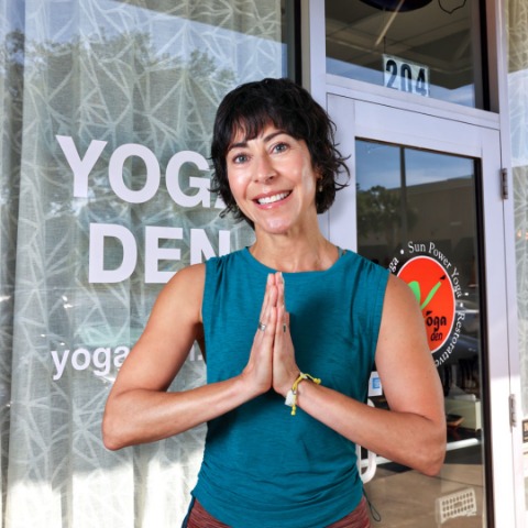 Image for Yoga Den Bayard with ID of: 7011780