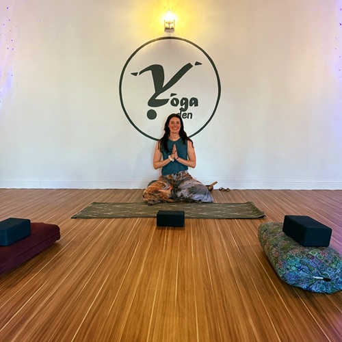 Image for Yoga Den Oakleaf with ID of: 7015269