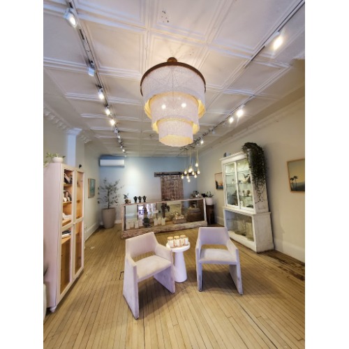 Image for bluboho yonge street with ID of: 7019530