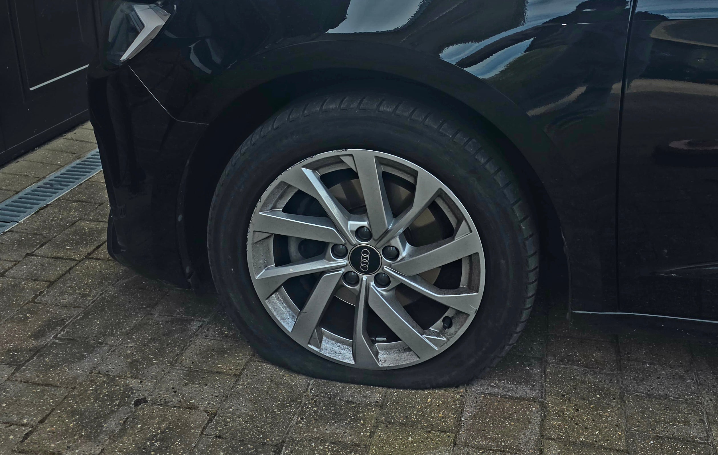Image for Brads mobile tyres with ID of: 7025018