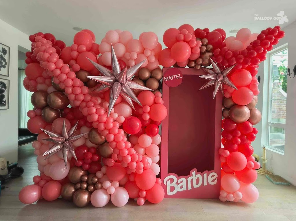 Image for The Balloon Guy with ID of: 7030729