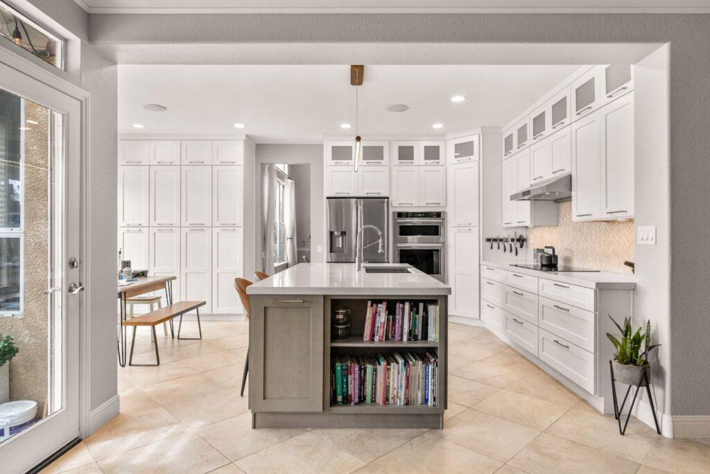 Image for MINT BUILDERS AND BATHROOM REMODELING with ID of: 7039380
