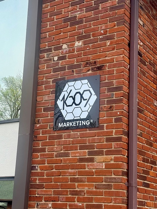 Image for 1609 Marketing with ID of: 7042341