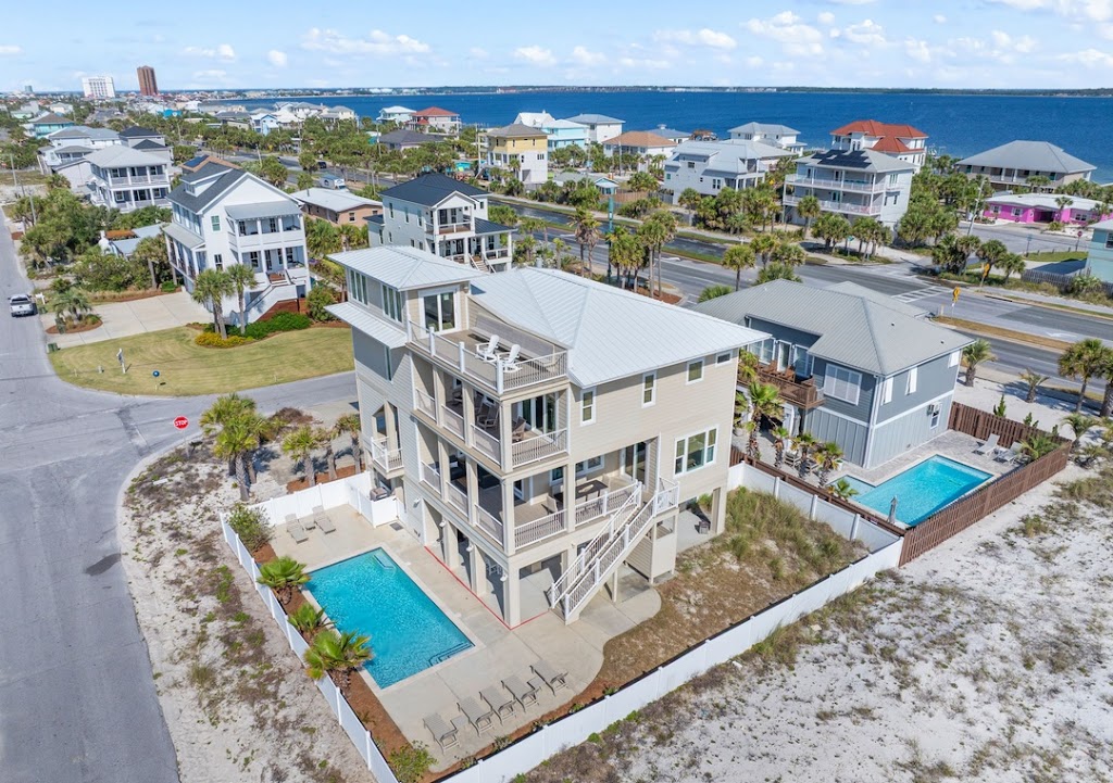 Image for Gulf Coast Getaways with ID of: 7045067
