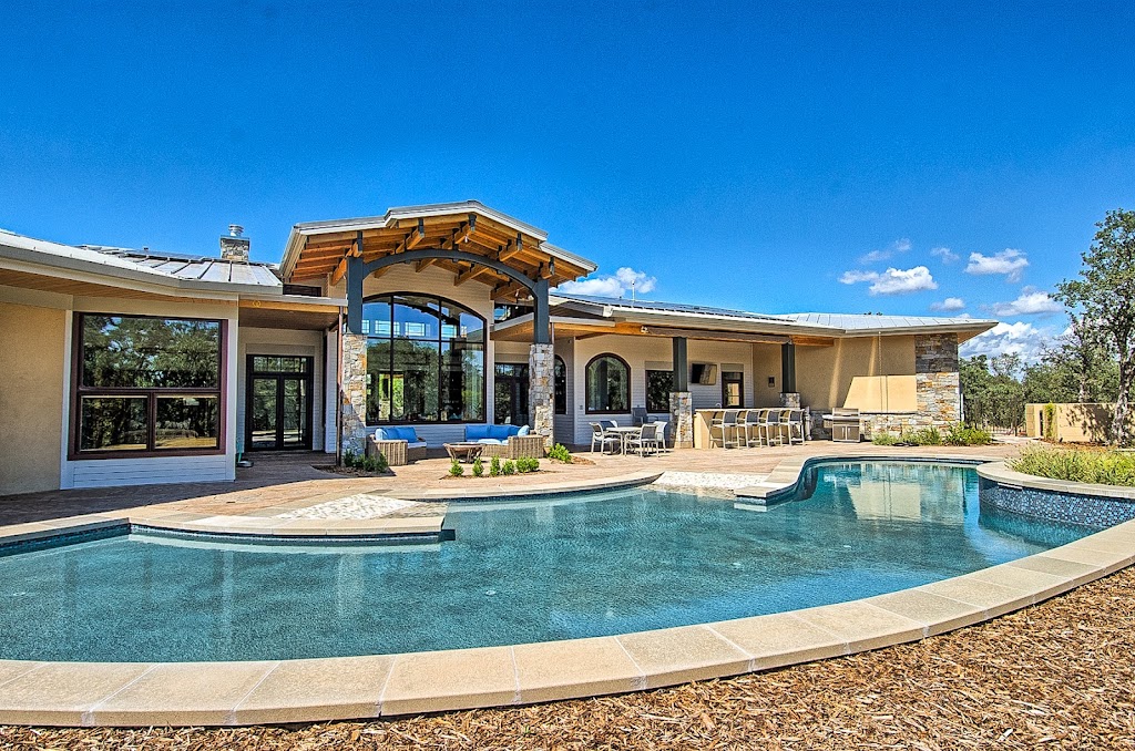 Image for Backyard Escapes with ID of: 7045226