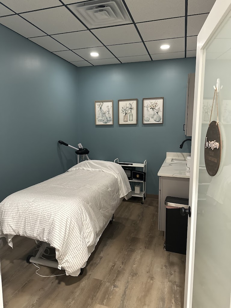Image for Village Day Spa with ID of: 7047614
