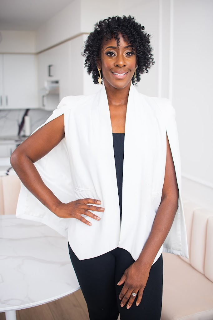 Image for Tabia Charles-Collins Realty with ID of: 7050521
