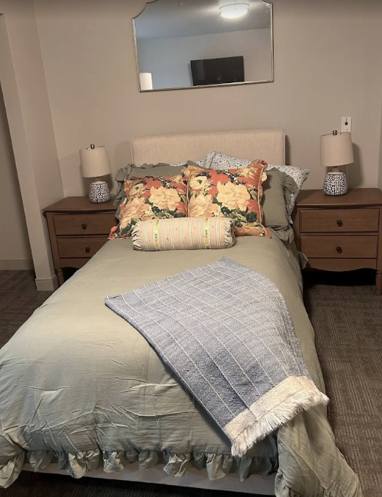 Image for The Oberon House with ID of: 7062716