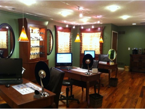 Image for CustomEyes Family Optometry with ID of: 7063664