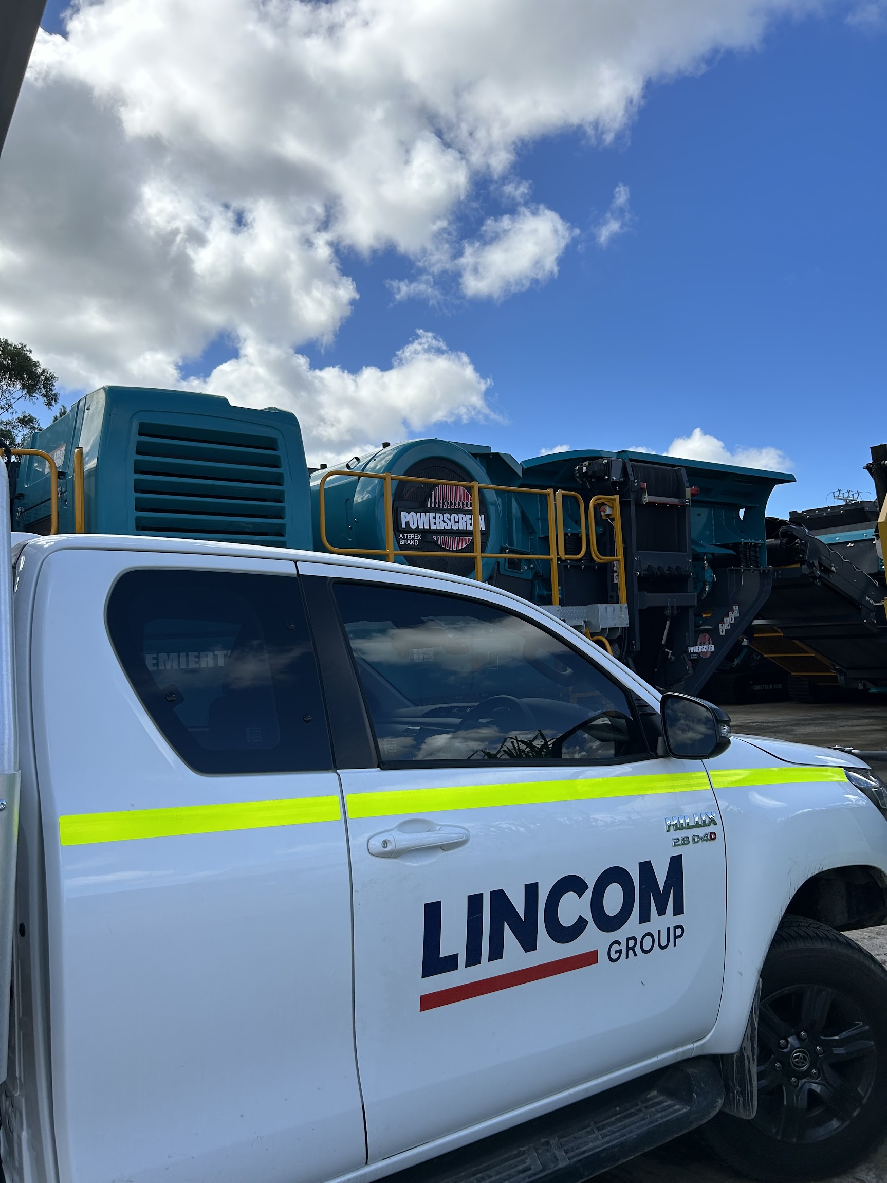 Image for Lincom Group with ID of: 7067113