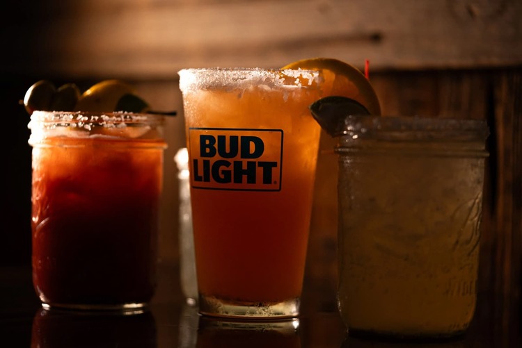 Image for Q Bar & Grill with ID of: 7078665
